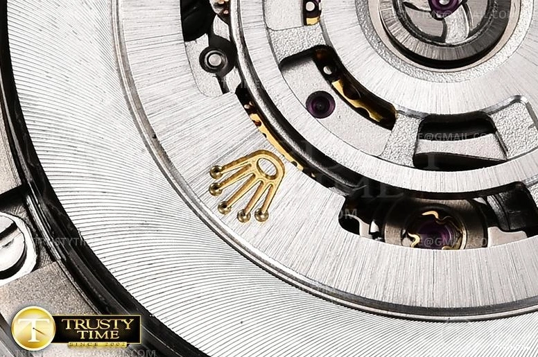 1025 ComfortFit R2DJ0257A – DJ2 41mm 658